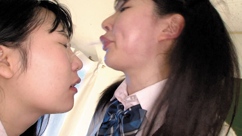 唾液汁ぶっかけ顔面舐めレズ - サンプル画像 - 12