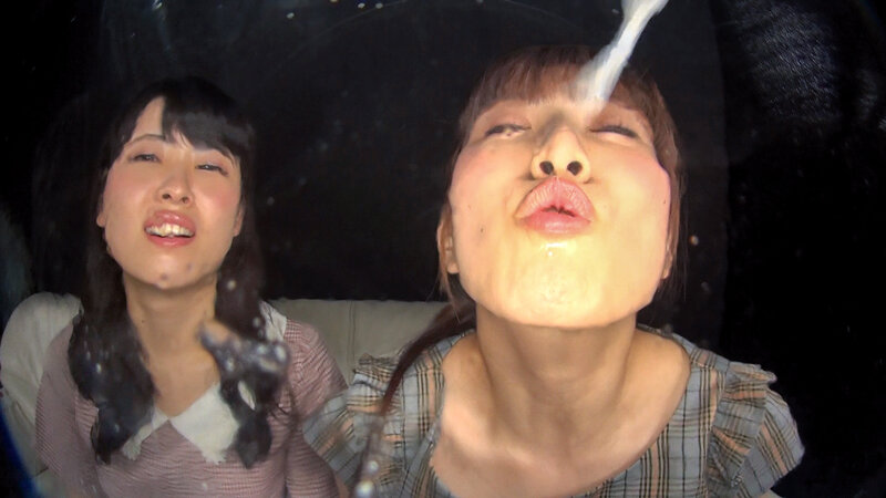 W痴女に超絶淫語で唾責めされる僕 - サンプル画像 - 8