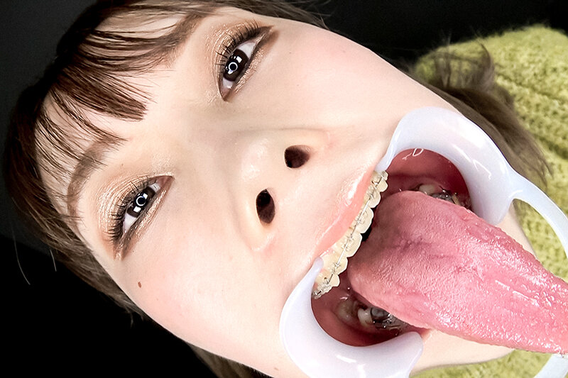 淫乱痴女のベロ唾液手コキ - サンプル画像 - 18