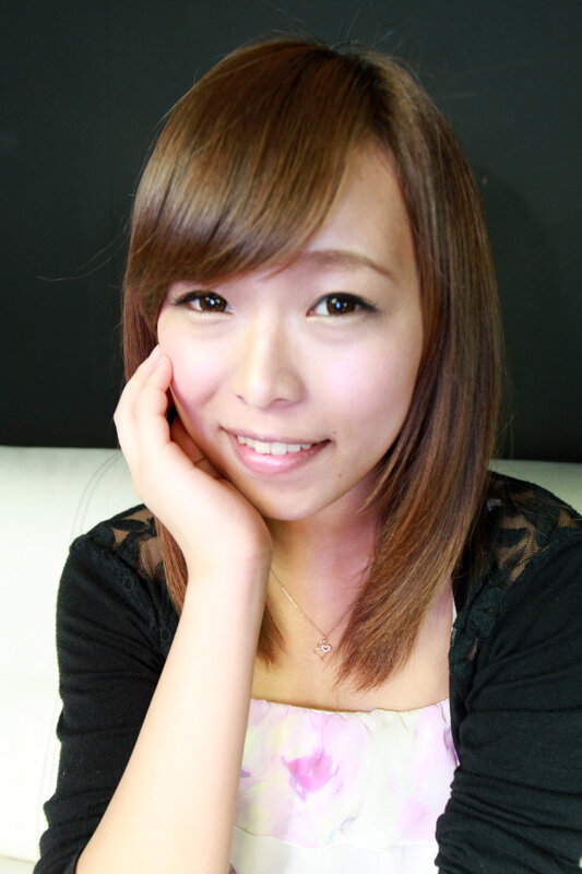 美女の顔面崩壊悪戯（1） 淫戯指編 - サンプル画像 - 12