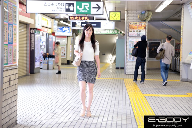 こんなに美しいワケあり 8頭身ボディ処女人妻、初めての性交。福田沙耶32歳 - サンプル画像 - 1