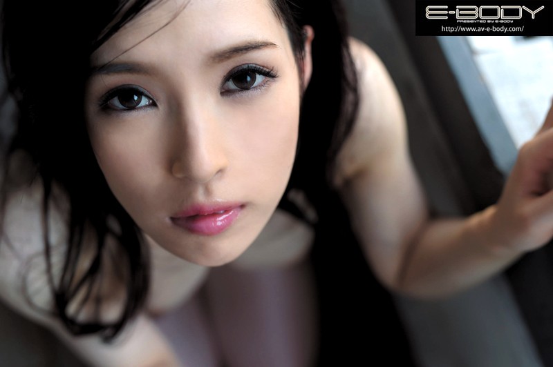 絶頂81回！！元アイドル妻の激イキ！初体験セックス 能美ちなつ - サンプル画像 - 8