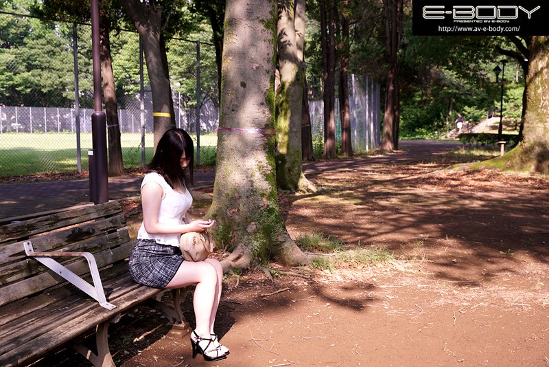 アジアバレエ大会銀メダリストE-BODY専属デビュー！軟体巨乳美ボディ妻 浜崎なお - サンプル画像 - 5