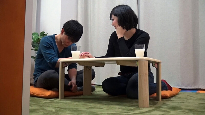 お節介なほど世話好きなママ友とのSEX隠し撮り4時間BEST - サンプル画像 - 1