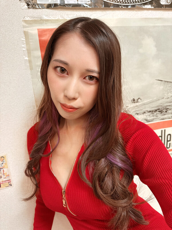 熟女連れ込み！ 他人棒と遊ぶ人妻 盗撮ドキュメントのすべて57 欲求不満で常におマ●コぬれぬれ奥さん編 美穂さん・Jカップ・31歳・性欲MAX爆乳ギャル奥さん 絵里さん・Fカップ・32歳・カフェバイトの欲求不満長身奥さん - サンプル画像 - 8