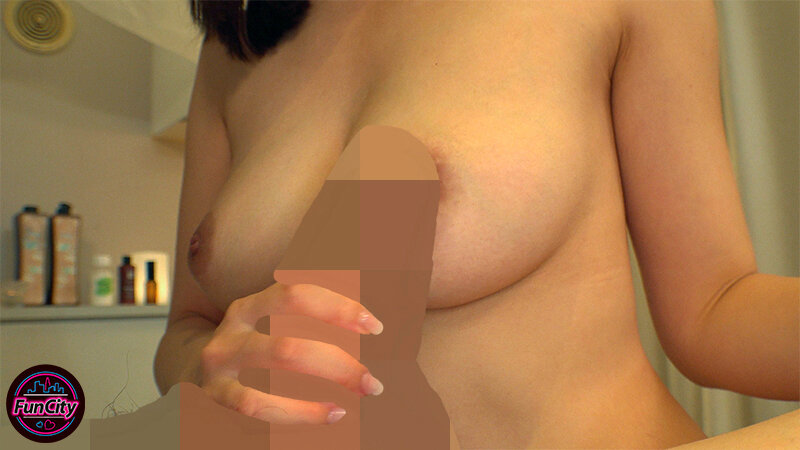 悪女エステ 男をダメにする天性の小悪魔に1cm布越で擦り付け密着施術され我慢できなくなった僕は… 桐條紗綾 - サンプル画像 - 12