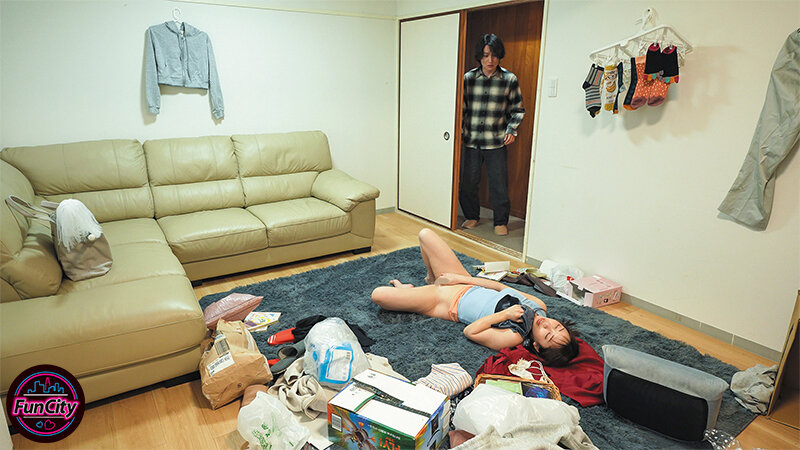 四つん這いで無自覚にデカ尻挑発してくるパート家政婦 ドジっ子すぎる土下座尻に即ハメしたら… 弥生みづき - サンプル画像 - 11