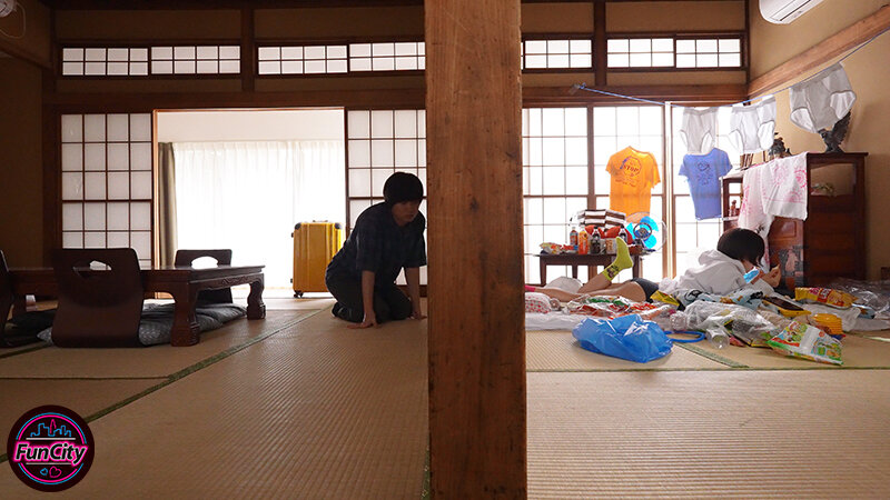 合算10発抜き！！親の再婚でできた義姉は喪女！だらしないのにエロすぎる無防備巨乳な姉に杭打ち中出しされた僕…天晴乃愛 - サンプル画像 - 5