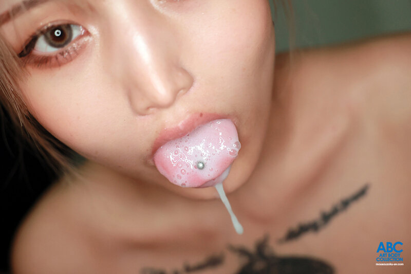 デリヘルでまさかの再会！？学生時代イジメてきた因縁ギャルをオレのデカ●ンで堕とす！！立場逆転！因縁晴らし！イっても終わらない追撃ピストンで完全勝利中出し 鳳カレン - サンプル画像 - 13