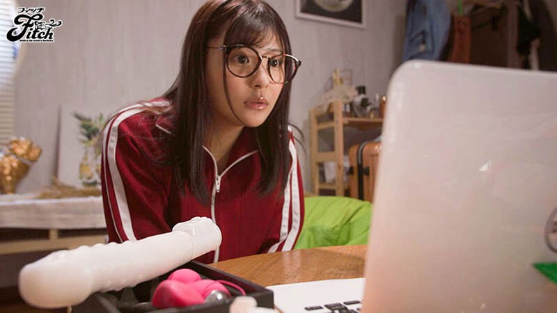 「先っぽ3cmだけ貸して」義理の妹の強引な要求に耐え切れず…デカ尻騎乗位に発展し中出し！！ 似鳥日菜 - サンプル画像 - 1