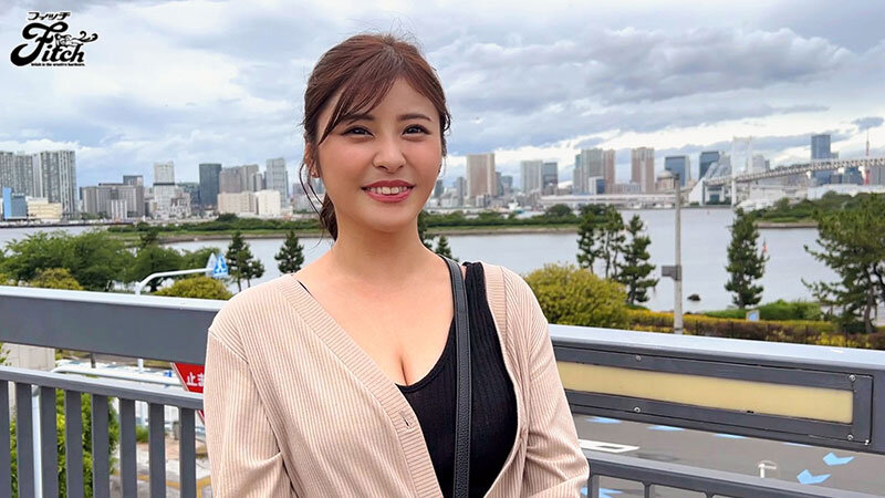 童貞筆おろし撮影のはずが…まさかの逆転！超絶倫男に追われてハメられまくり追撃巨乳イキ 似鳥日菜 - サンプル画像 - 1