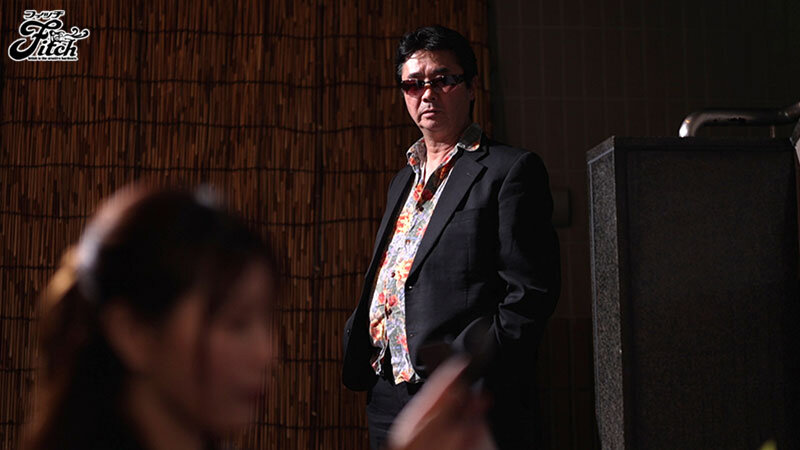 黒人に溺れた極道の女 ～男堅気なデカマラ黒人と本気の中出しSEX～ 新村あかり - サンプル画像 - 8