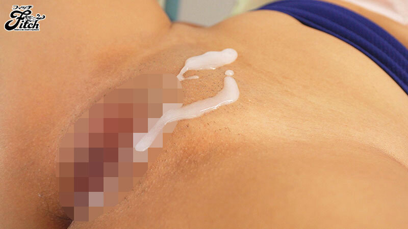 絶対に知られたくない先生の弱みを握った落ちこぼれの僕は ずっと嫌な顔されながらむっちり柔らかいパイパンマ○コに中出ししてやりました… 木下ひまり - サンプル画像 - 8