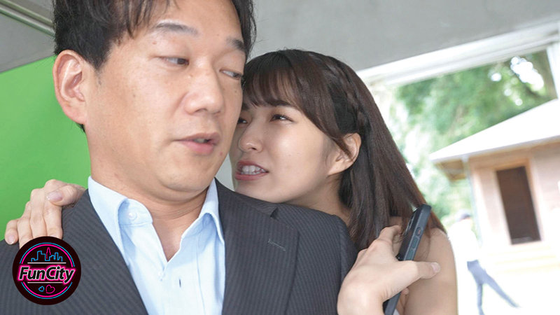 勉強ばかりのぼっちJ系はバレたらヤバい状況で焦る男の顔に、優越感でニヤケる小悪魔だった！「先生の情けない声、皆に聞かれちゃうよ」脳みそもチ●ポもトロトロになるささやき淫語で男性教師を屈服逆レ！！倉本すみれ - サンプル画像 - 7