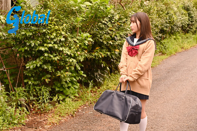 蔵の中で緊縛調教される女子校生 接触禁止の祖父を訪ねてしまった孫娘。狂った愛欲の縄凌●が続く地獄の二日間 由良かな - サンプル画像 - 1