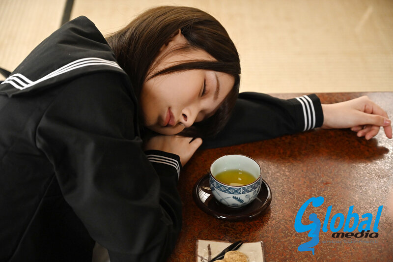 蔵の中で緊縛調教される女子校生 接触禁止の祖父を訪ねてしまった孫娘。狂った愛欲の縄凌●が続く地獄の二日間 由良かな - サンプル画像 - 2