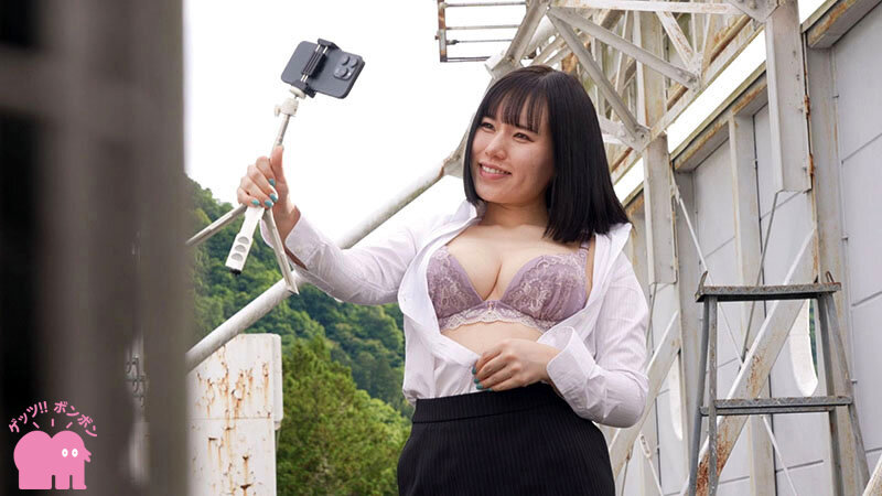 僕たちの露出魔先生 普段は厳しい女教師が校内露出で羞恥興奮しているのを目撃した僕は…「露出狂だってバレたら…でも気持ちよくてやめられない」 - サンプル画像 - 11