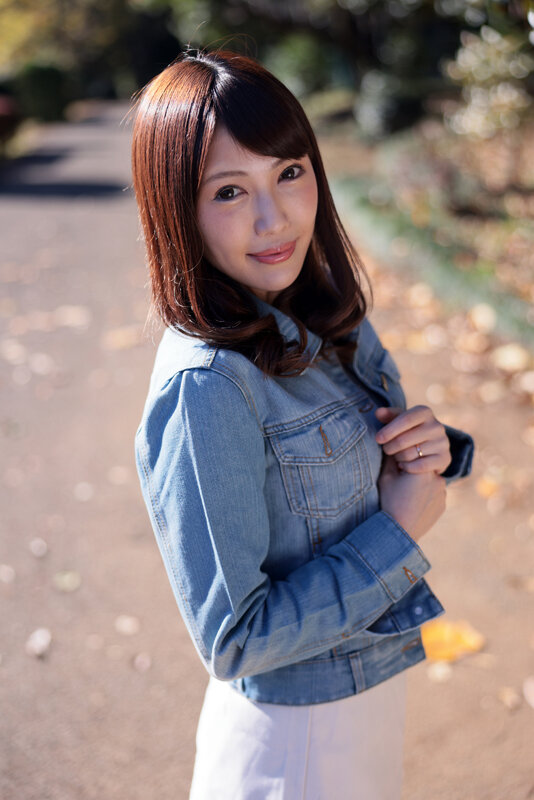 夫に内緒でAV出演 素人若妻が中出しセックスで本気イキ！ - サンプル画像 - 12