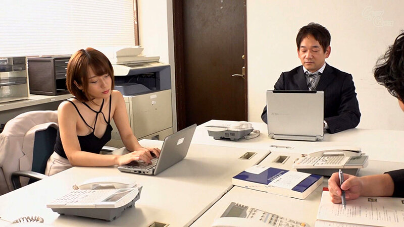 露出・輪●・ぶっかけ願望に憑りつかれた女 吉良りん - サンプル画像 - 1