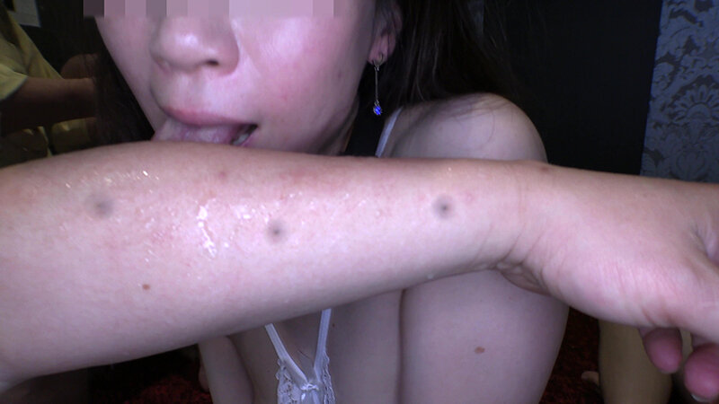 近親相姦SM投稿「僕の母さんをみんなで犯してください」 - サンプル画像 - 15