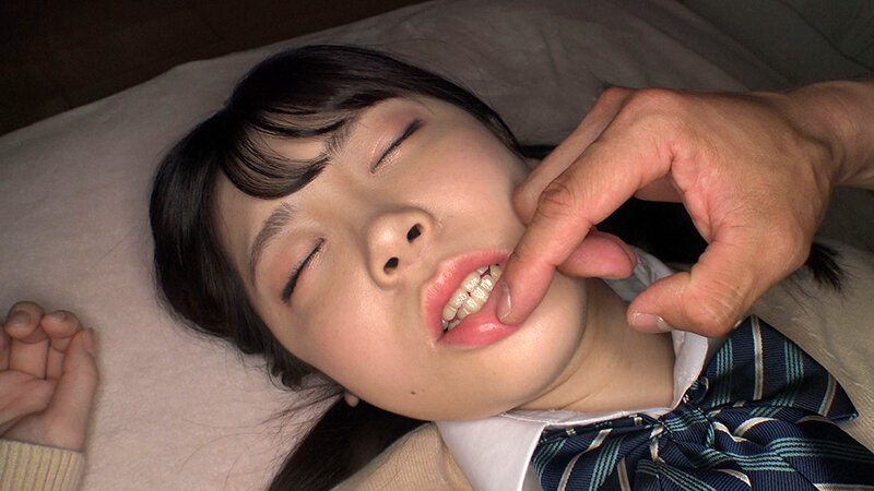 原液J●制服美少女ストーキング睡眠カン中出し - サンプル画像 - 1