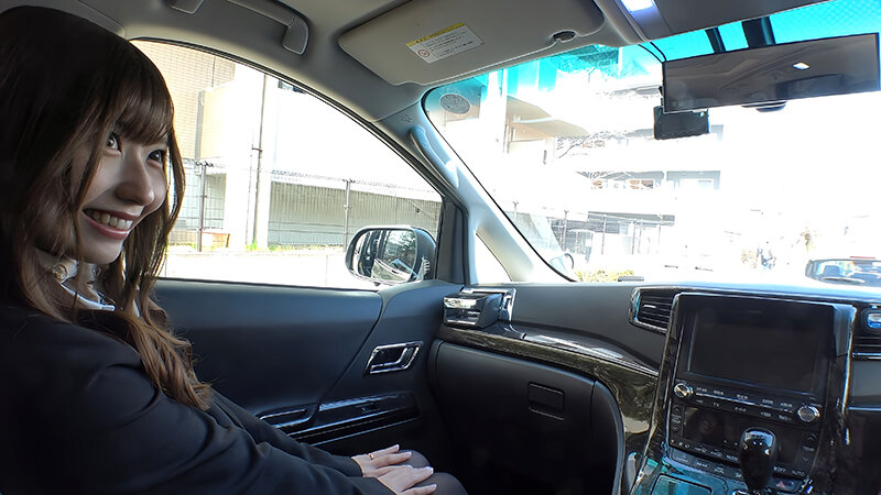 メス臭を漂わせ納車してくれた美人巨乳CARディーラー スーツ姿のままで性処理メンテナンスもお願いしてみた！？ - サンプル画像 - 12