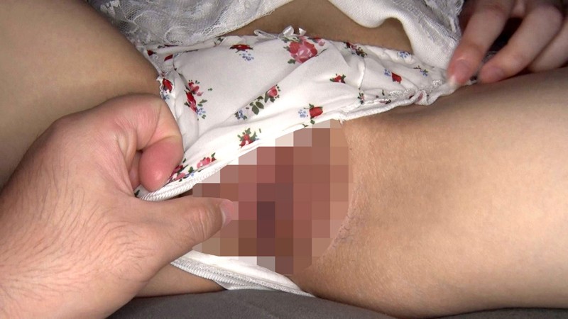 貧乳パイパン美少女と密室変態デート 跡美しゅり - サンプル画像 - 1