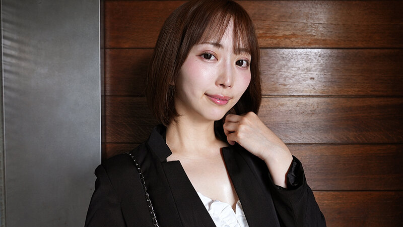 物件の案内で汗まみれになった肌色ストッキングの足、20代の不動産女、妻の焦点の合わない目、そして半端ない脚マンコ、口マンコ… マンコ。那賀崎ゆきね - サンプル画像 - 2