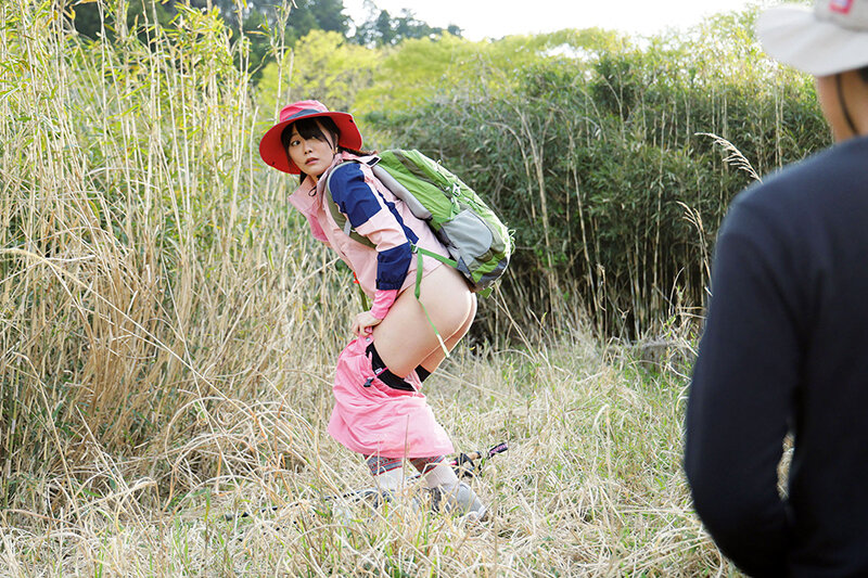 山ガール 野ションしてたら 見られてた！！ 如月ゆの - サンプル画像 - 6