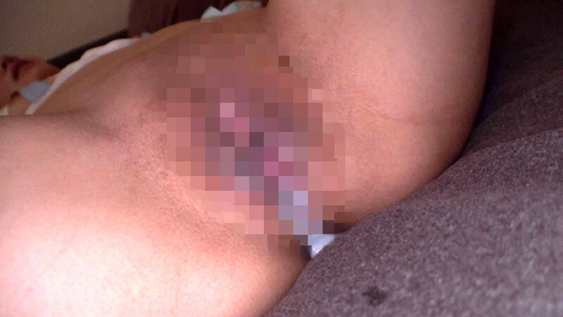 元同級生とイチャラブ沼不倫 背徳ベロチューハメまくりまんぐじゅ騎乗位2SEX中出し！コスプレ顔射！ 虹村ゆみ - サンプル画像 - 16