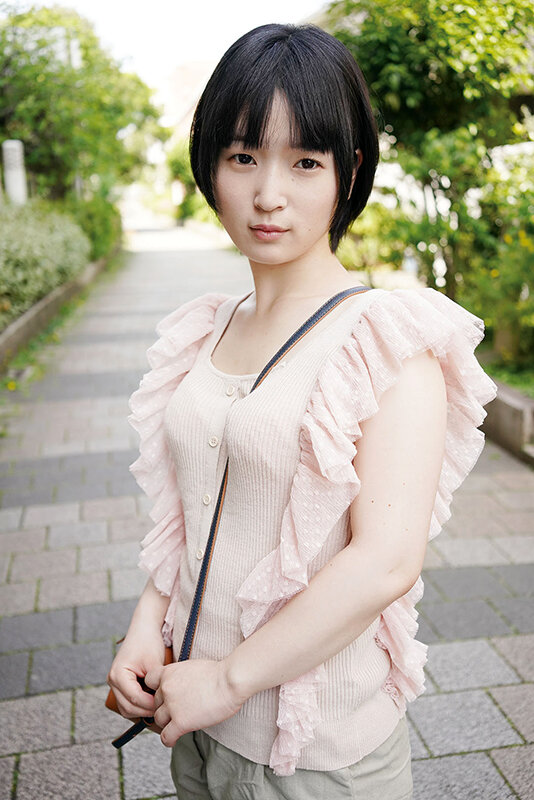 365日ニョキニョキの卑猥な長―い乳頭を持つ彼女は、華奢でちっちゃい体なのにド淫乱なギャップがエッチすぎるチビッコでした。 - サンプル画像 - 1