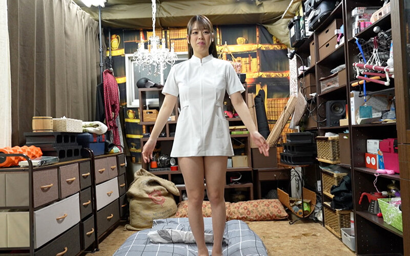 看護婦さん、看護婦さ～ん ナース服に大きな乳房、ぷりっぷりのでかい尻 すみませんが院内では犯罪ですね Gカップな犯罪ボディ ナースの生ハメ診察 滝川すみれ - サンプル画像 - 8