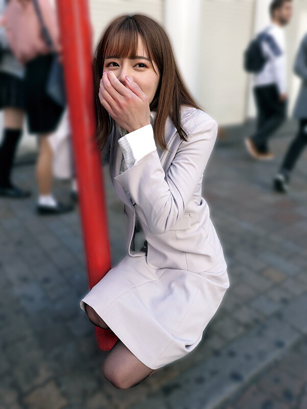 素人美少女とリモコンバイブお散歩9ー黒パンストOL編ー「もう我慢できません…//」人ごみの中、黒パンスト美脚ガクブル震わせイキまくってしまうOLたち！人生初の羞恥プレイでまさかのエロスイッチオン！車移動中も大胆カーオナニー！最後はホテルで心行くまで生セックス！ - サンプル画像 - 13