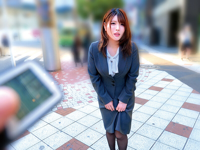 素人美少女とリモコンバイブお散歩9ー黒パンストOL編ー「もう我慢できません…//」人ごみの中、黒パンスト美脚ガクブル震わせイキまくってしまうOLたち！人生初の羞恥プレイでまさかのエロスイッチオン！車移動中も大胆カーオナニー！最後はホテルで心行くまで生セックス！ - サンプル画像 - 9