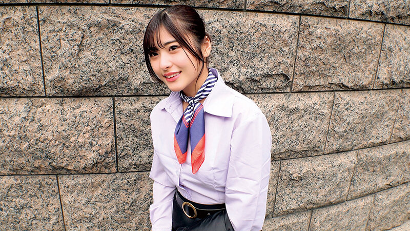 大手航空会社勤務の美人CA（キャビンアテンダント）が童貞チ○ポをノーハンドフェラ早漏改善！気品が溢れる一流のおもてなしフェラで暴発大量射精ごっくん→即フル勃起！元気すぎる童貞チ○ポを放っておけないCAはそのまま筆おろし中出しTAKE OFF - サンプル画像 - 8