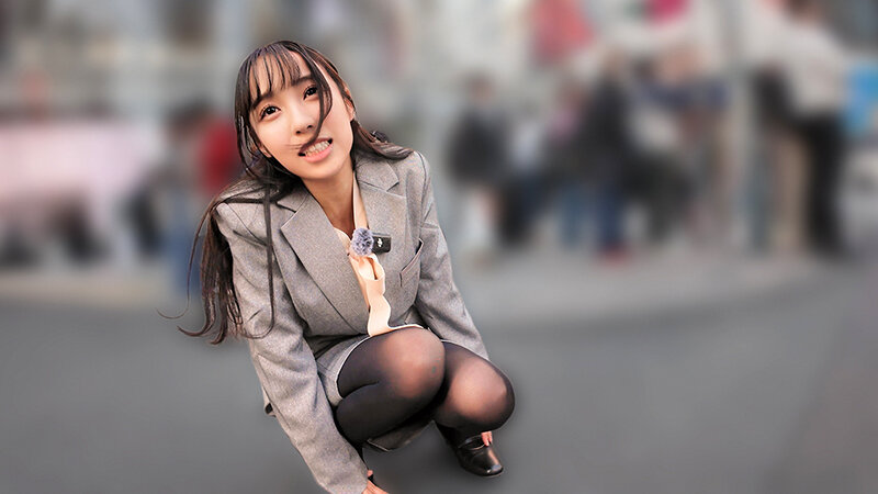 素人美少女とリモコンバイブお散歩ー黒パンスト敏感キャリアウーマン編ー「もう我慢できません…//」人ごみの中、黒パンスト美脚ガクブル震わせイキまくってしまうOLたち！人生初の羞恥プレイでまさかのエロスイッチオン！車移動中も大胆カーオナニー！最後はホテルで… - サンプル画像 - 1