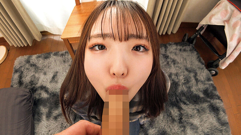 子育てに励む可愛いママが初めての「ディープスロートフェラ」ww ノーハンドで喉ボコしちゃうほどデカチンを夢中で咥えたら産後処女おま○こからスケベ汁が溢れ出す！！「お口だけじゃなくて…アソコにも欲しくなっちゃった」涙目でチ○ポ求める産後初めての生ハメ中出… - サンプル画像 - 7