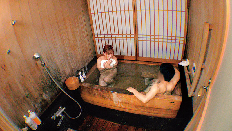 日本各地の温泉で見つけた素人女子の皆さん タオル一枚で男湯入ってみませんか？その日は観光予定だった一般旅行客全員絶頂レンチャンセックス豪華5時間SP - サンプル画像 - 8