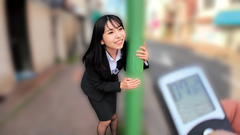 素人美少女とリモコンバイブお散歩ー黒パンスト営業ウーマン編ー「もう我慢できません…//」人ごみの中、黒パンスト美脚ガクブル震わせイキまくってしまうOLたち！人生初の羞恥プレイでまさかのエロスイッチオン！車移動中も大胆カーオナニー！最後はホテルで心行くま… - サンプル画像 - 17