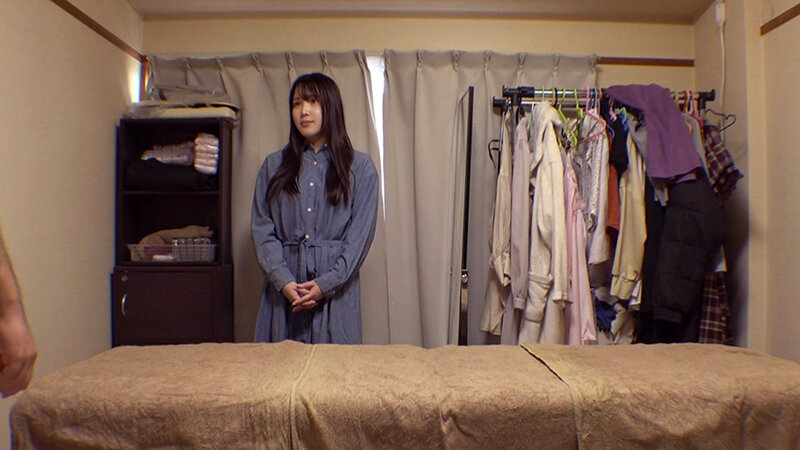 媚薬オイルマッサージ 痴●盗撮＆中出し素人娘VOL.62 超強力媚薬を配合したマッサージオイルを施術中に知らずに塗りこまれたオンナは、身体の火照りに驚き、チ〇ポを欲しがる自分に戸惑い、垂れ出したマン汁に恥ずかしがりながらも生ハメ中出しまで欲してしまう！ - サンプル画像 - 14