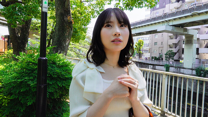 【潮吹き祭り】新婚若妻ちゃん25歳 旦那に隠れてオナニーしまくりむっつり淫乱奥様をGスポット鬼抉りで快感解放中出しファック！！【低身長=性欲強いガチ】 - サンプル画像 - 2