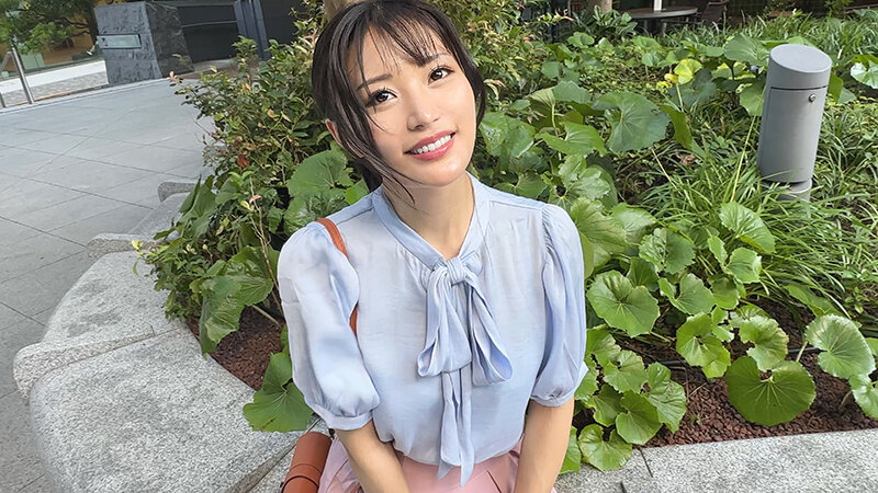 20代をアイドルとして過ごしたアラサー人妻！結婚後の穏やかな日々を捨てて刺激を求めてデカチン男と不倫中出しSEX！！ - サンプル画像 - 2
