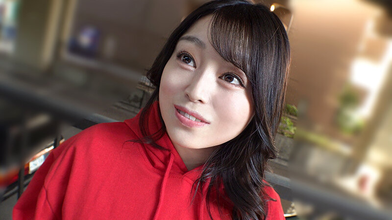 スーパーで働くJカップ爆乳人妻！おっぱい目当てに来店する男が殺到チヤホヤされて調子に乗って客と不倫中出しSEX - サンプル画像 - 2