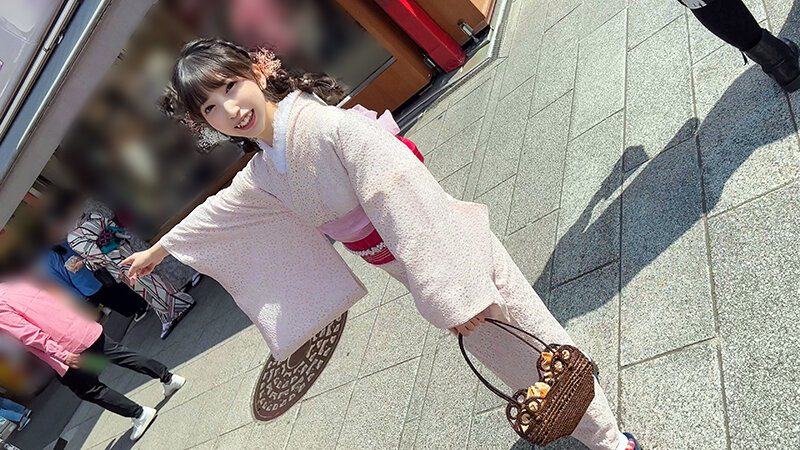 【個人撮影】ロリペタ美少女ことねちゃん（24）来週には転勤で遠くに行ってしまう彼との切な愛しいラブラブ、最後の浅草デート生ハメ中出し映像流出 - サンプル画像 - 2