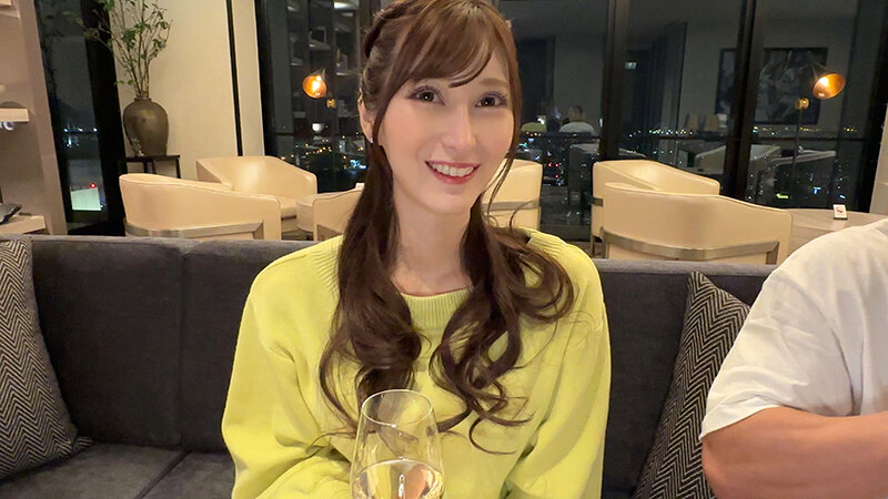 横浜セレブ妻 えり 31歳 東京から来たヤリチン男たちと浮気3P汗だく中出しハードSEX - サンプル画像 - 1