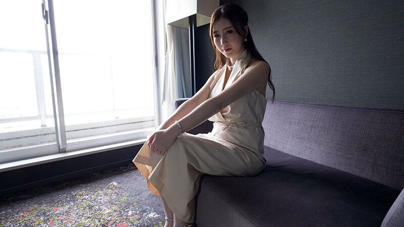 フェロモンむんむん！色気世界一熟女 ゆりさんとぬるぬる媚●オイルで激イキ 生ハメ中出し個人撮影 素人ハメ撮り - サンプル画像 - 1