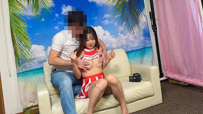 素人パンチラ in 自宅で個人撮影会vol.90！若さ溢れるエネルギッシュ撮影会！！健康的なボディを余すところなく撮りまくった激レア撮影会！！ - サンプル画像 - 20