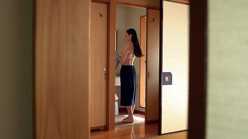 温泉街で随一の美人妻！くびれスレンダー社長夫人の寝取られ中出し性交 - サンプル画像 - 10