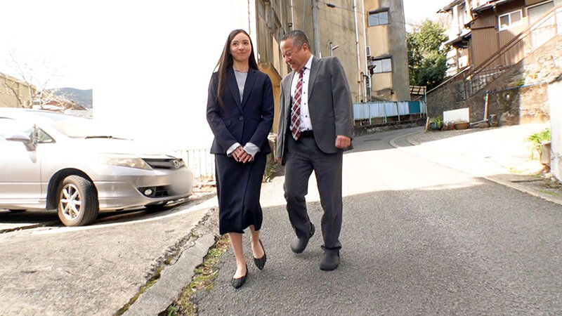 温泉街で随一の美人妻！くびれスレンダー社長夫人の寝取られ中出し性交 - サンプル画像 - 5