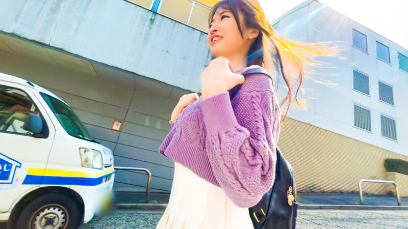 普段からエロい投稿をしまくって性欲が凄すぎると思われる調子乗ったSNSフォロワー数1万人超えの美女たちを強めなドッキリ？大乱交で本当にエロいのか試してみましたw - サンプル画像 - 17